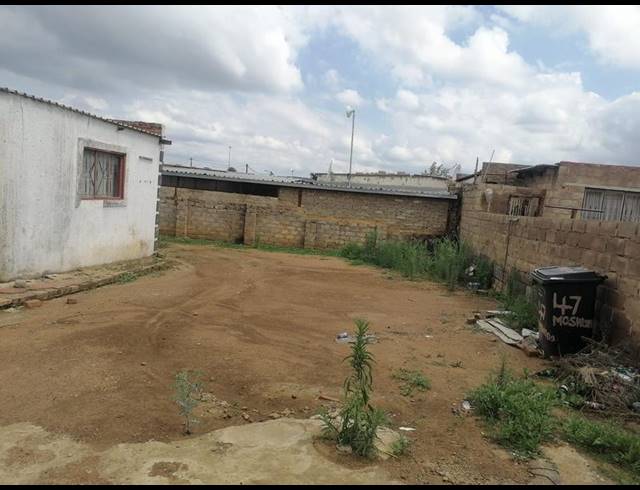 2 BEDROOM HOUSE FOR SALE IN LOTUS GARDENS